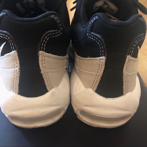 Nike Women's Air Max 95 Premium Running - Picture 3 of 12